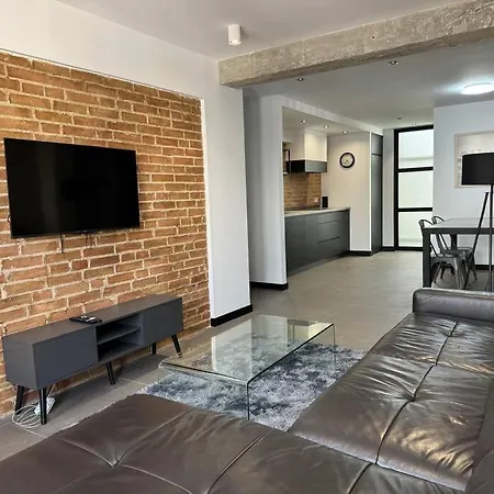 Apartment Dreaming Santa Clara
